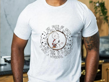 Official Snoopy and Charlie Brown I see trees of green red roses too shirt