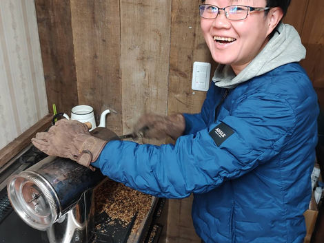 【カフェづくり】ん〜いい香り♪手作り焙煎器でコーヒー焙煎体験をしました！