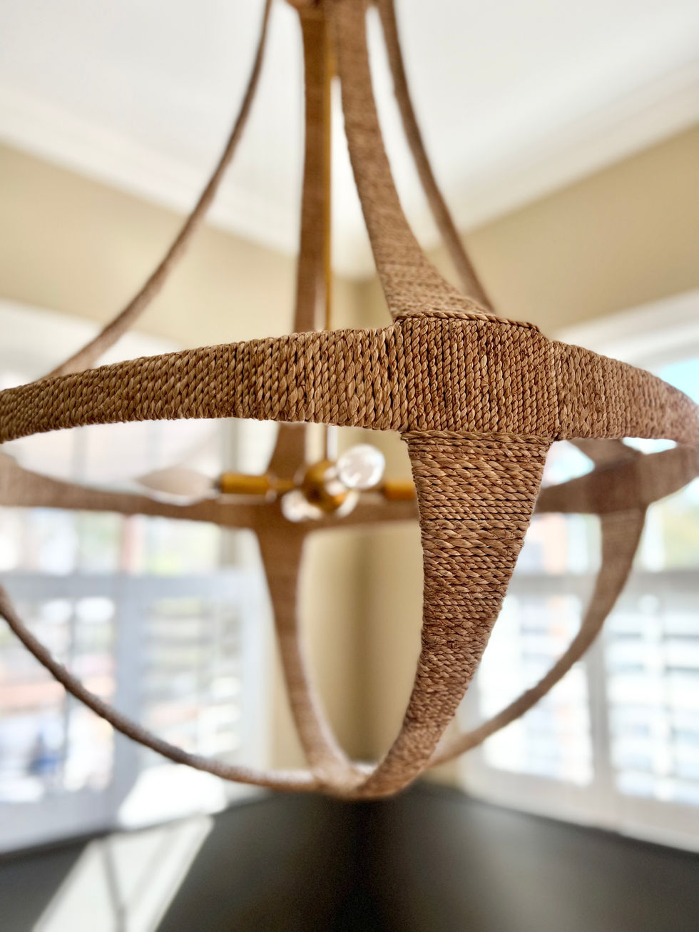 Biophilic lighting fixture in a contemporary North Carolina estate