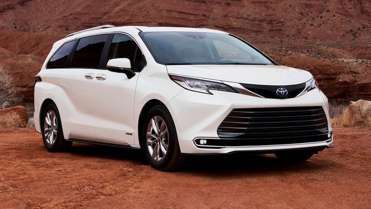 2023 Toyota Sienna Hybrid