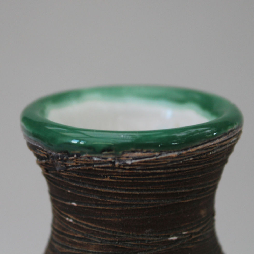 Thumbnail: Fratelli Fanciullacci Studio, Montelupo, Italy.  Mid Century Vase