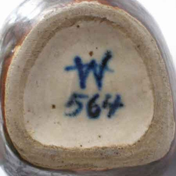 Miniaturbild: Markings: Hand-incised "BW 564"