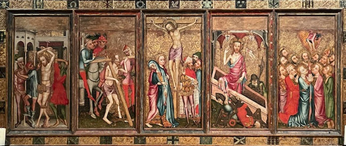 Norwich frontal 1382_edited.jpg