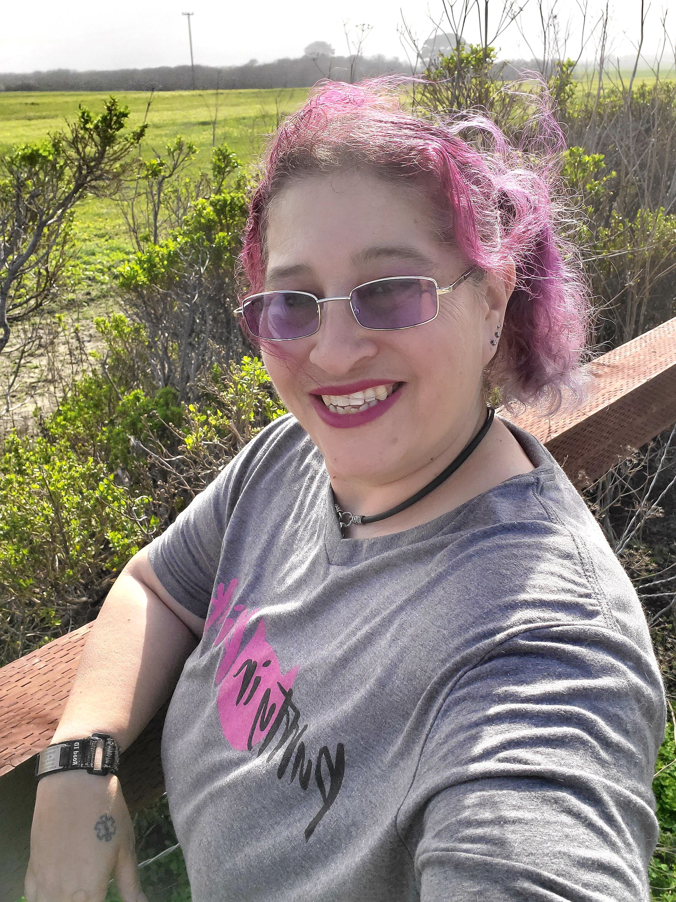 Writer: Purple-Haired Traveller