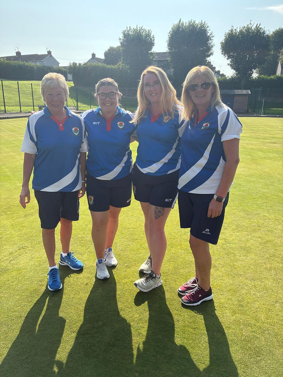 Fours Winners - Lorraine Grimley, Bethany Whittle, Zoe Minish, Sandra Whittle (Portadown)