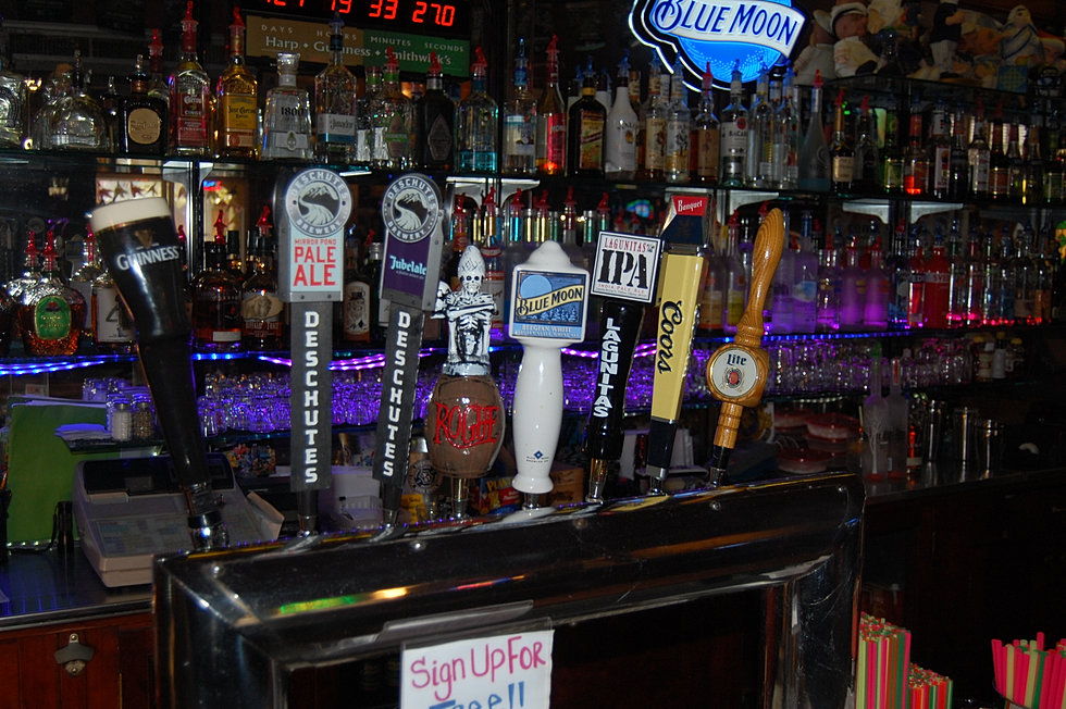 Magoos Sports Bar Salem Oregon