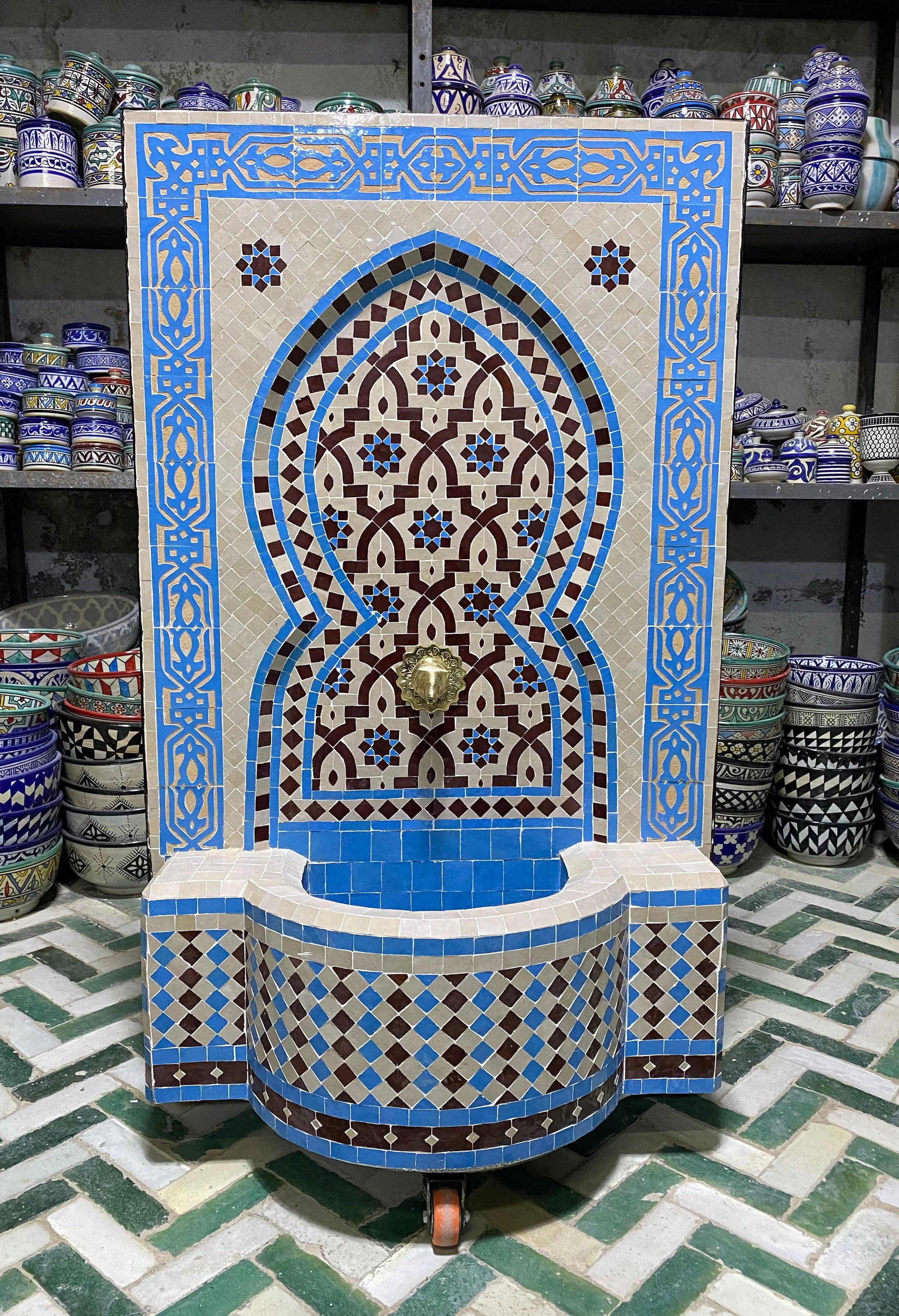 Beautiful Moroccan Mosaic Water Fountain 130 x 80 CM