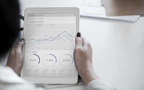 analysis-businesswoman-chart-955447_edited.jpg