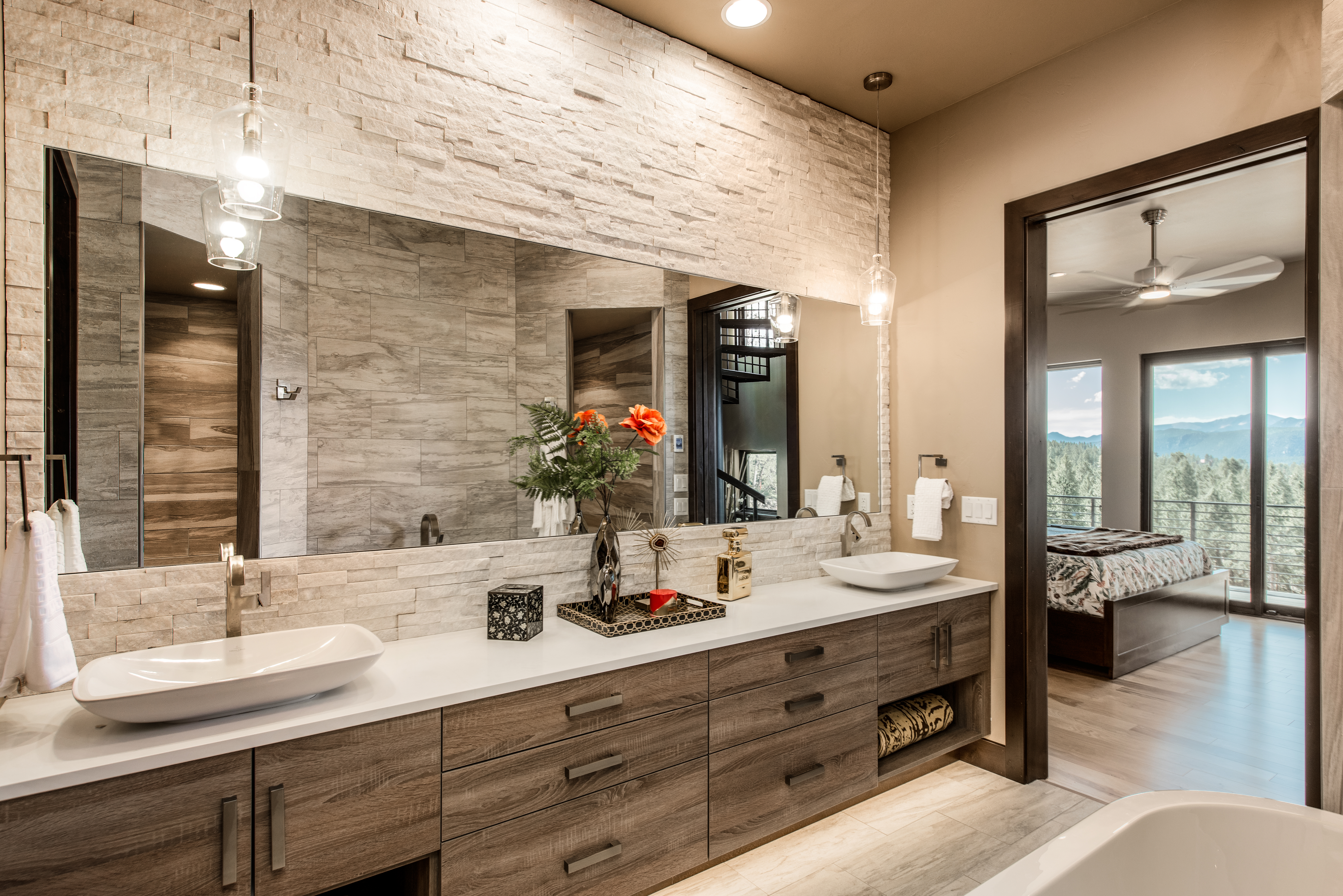260_ThunderRidgeDr_045_Master Suite-Edit