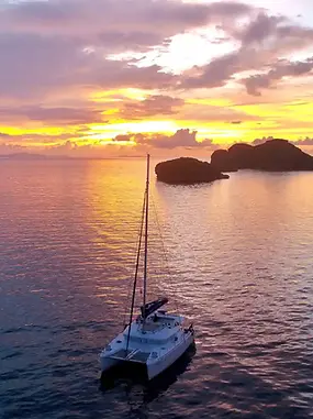Cata coucher soleil Nosy be.webp