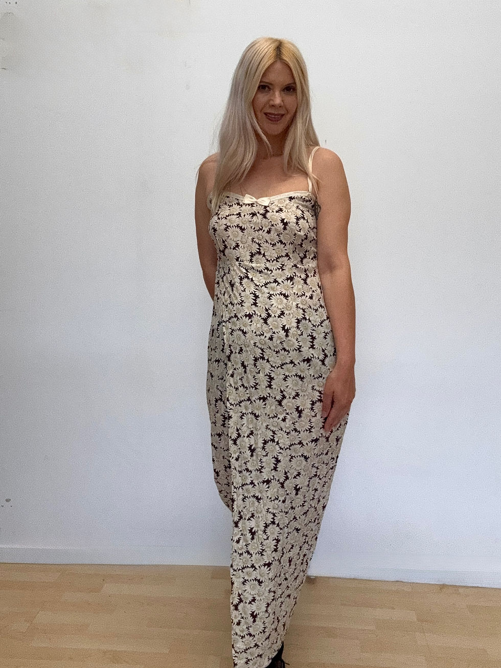 Thumbnail: 90s Daisy Dress with Split - Size 8-10