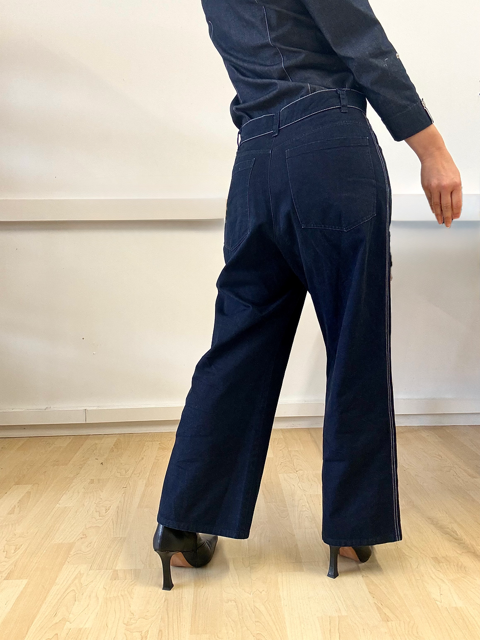 Thumbnail: NZ Designer Gregory Jeans - Best fit 10-12