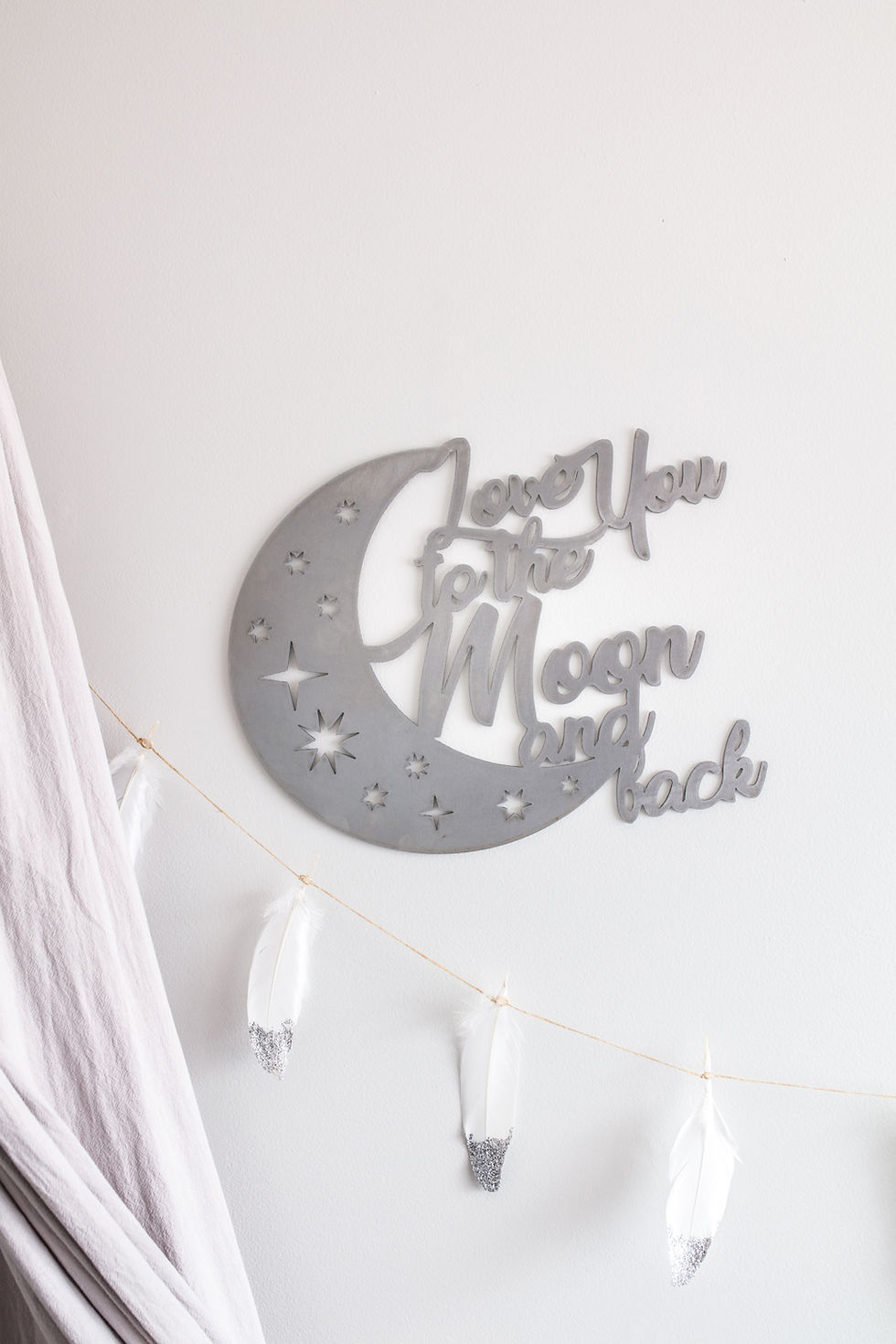 Thumbnail: Love you to the Moon and back sign