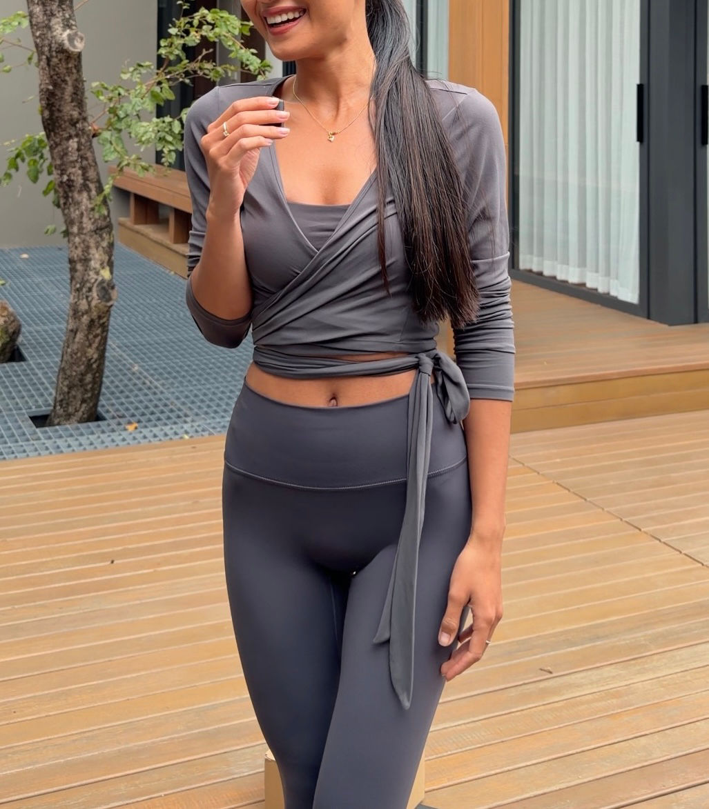 Élan Tie Wrap Top