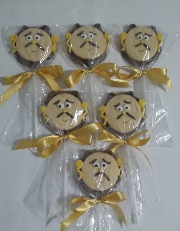 Pirulito Bela e a Fera