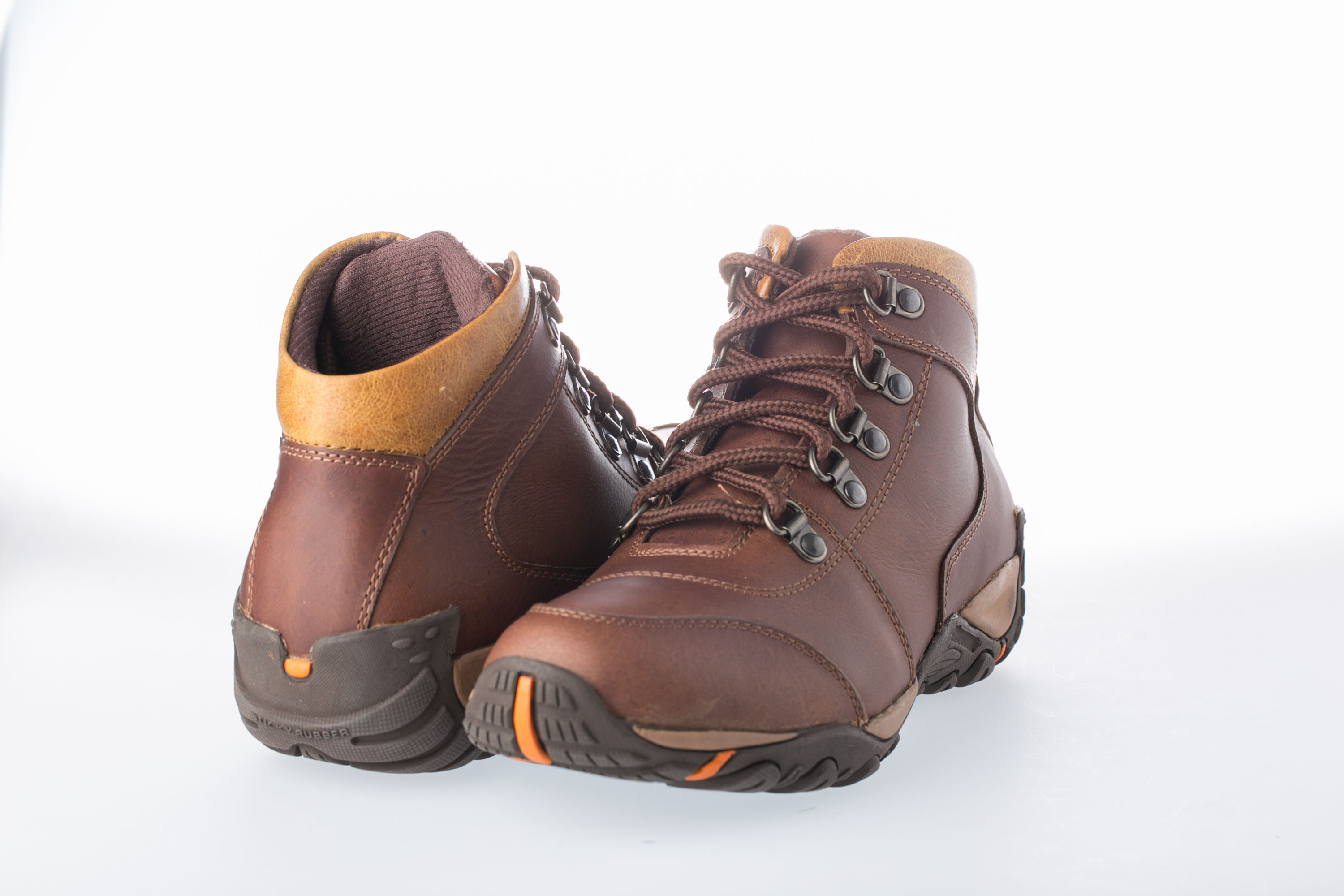 copy of Bota Deportiva Cuero Suela Baja - Cogñac