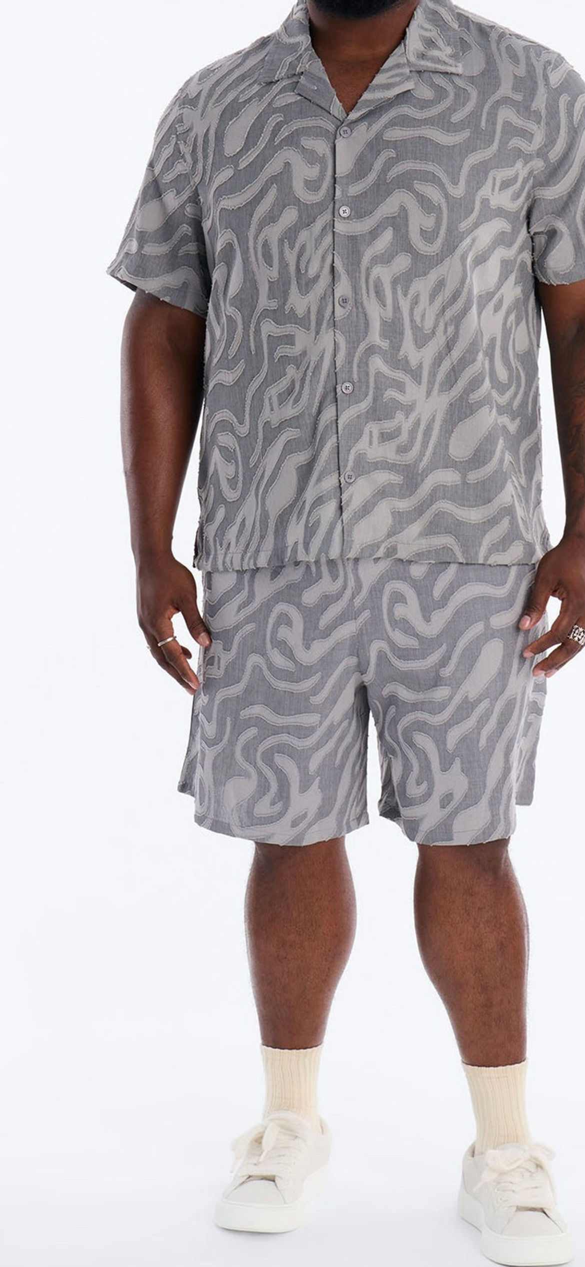 Raymond's Wave Shorts Set