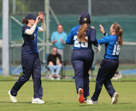 Glen, Abi & Sciver, Natalie, combined to dismiss Lamb, Emma, NDv Thunder, Sale, 18-5-2022,