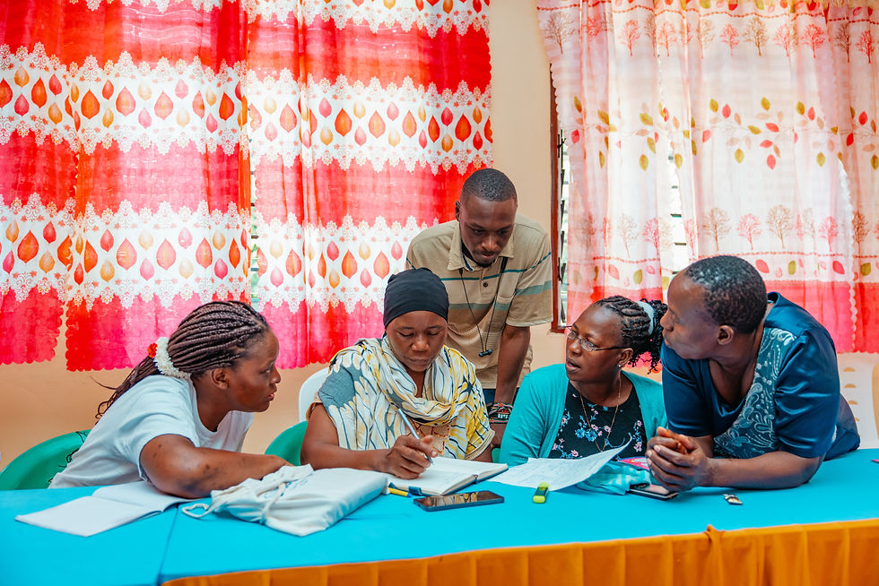 Ocean Sole Mamaz during MESENow training doing a team work exercise, developing a business plan they would then present to the class.