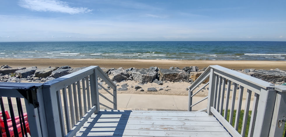 Sherkston, beachfront, water view, on the water, T&A Hideaway, rental