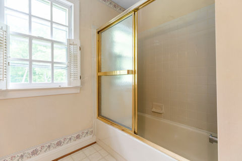 sell a house fredericksburg va