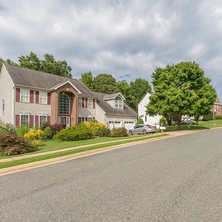 Salem Fields buy and sell Fredericksburg va
