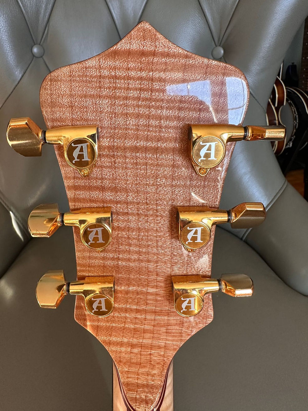 Thumbnail: Alembic Further - Quilted Maple
