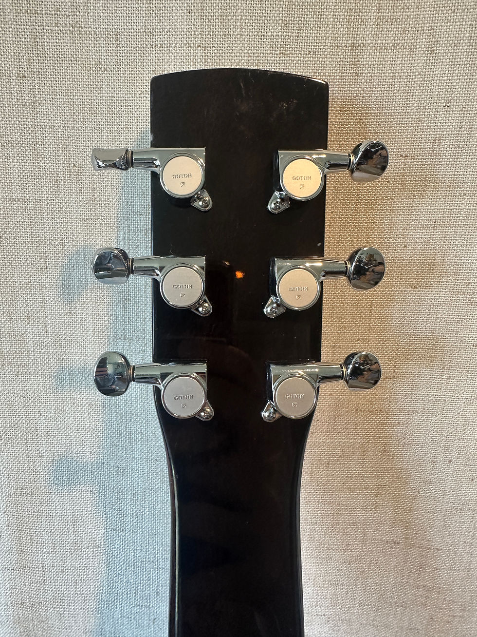Thumbnail: Beard Guitars - Jerry Douglas Black Beard