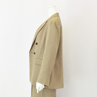 カーキジャケット横