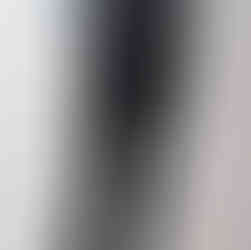 ブラックパンツ