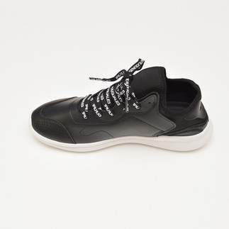 ブラックロゴ横