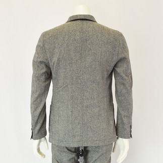 グレージャケット後ろ