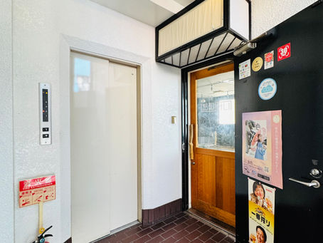 【成約済】ミナミのグルメ街 3階:飲食店居抜き店舗(15.27坪)