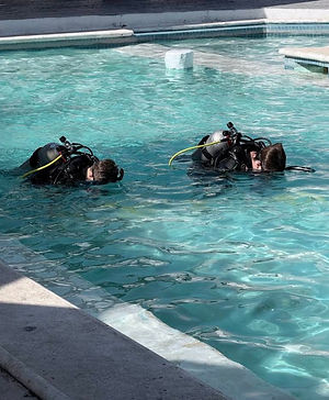 Two young divers on their PADI Junior Open Water course in Cancun with Manta Dive & Snorkel Cancun