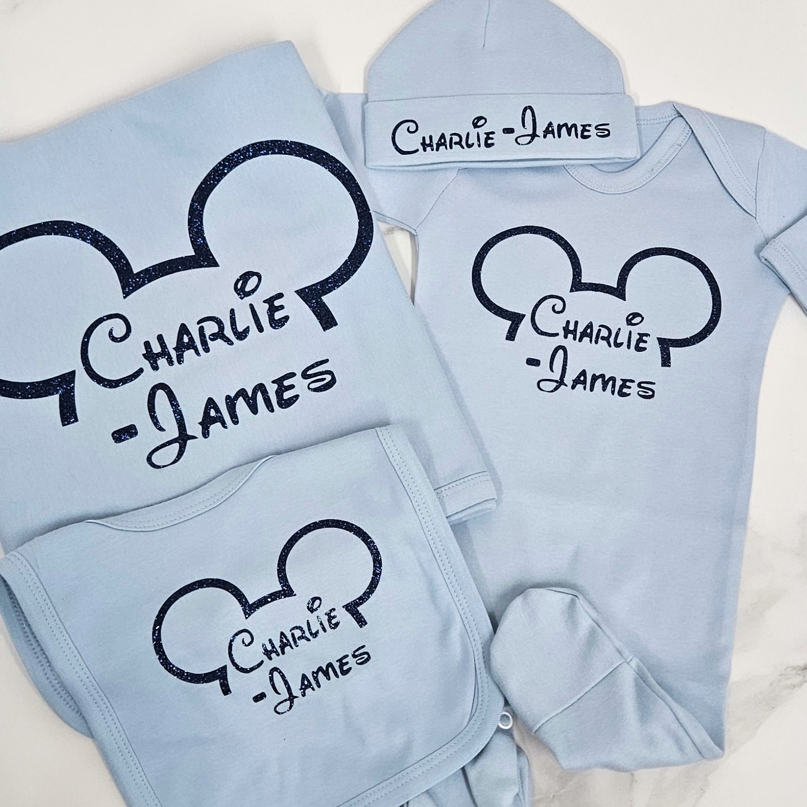 Personalised Ear Baby Set (Boys/Girls)