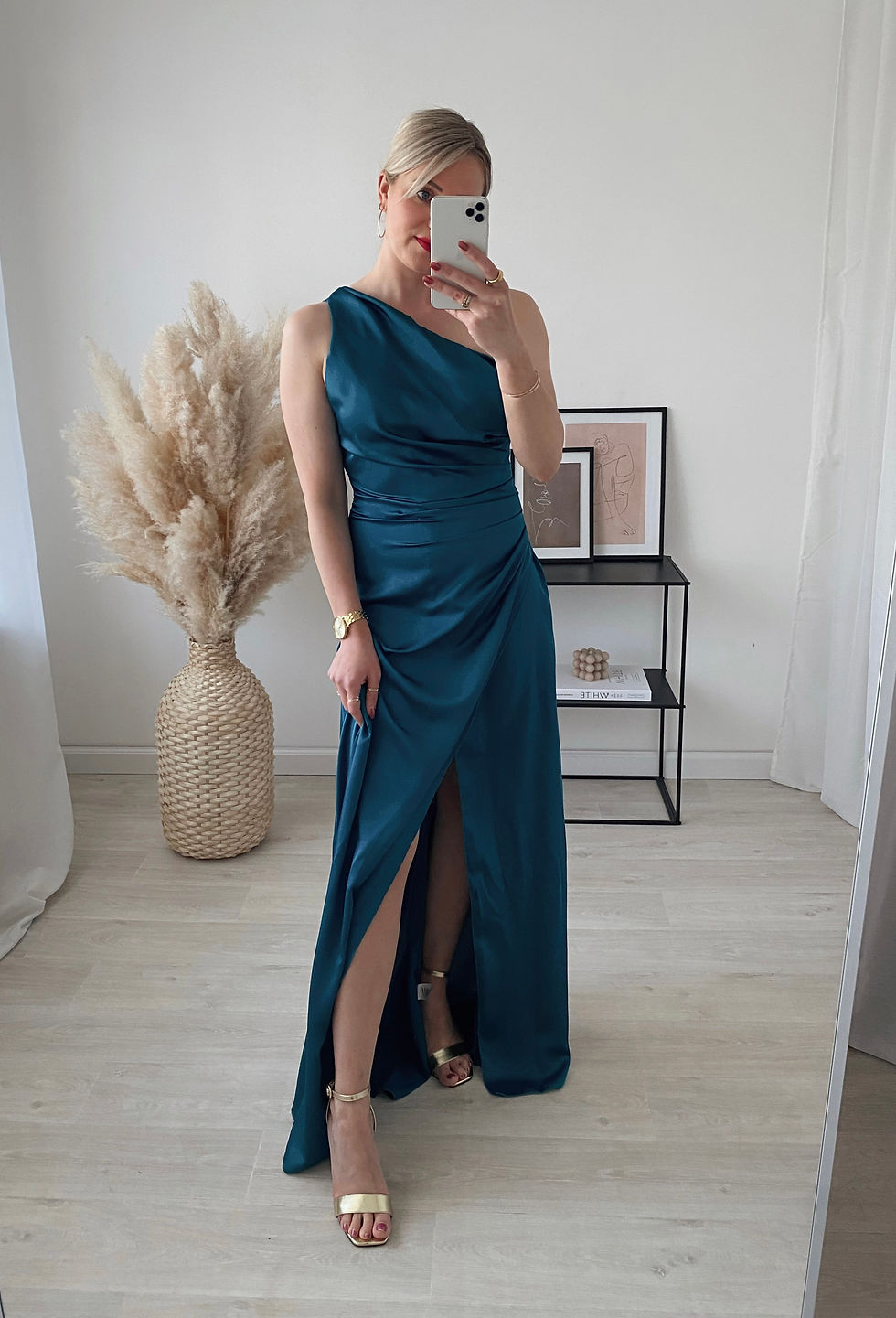 Miniaturbild: KLEID 0376