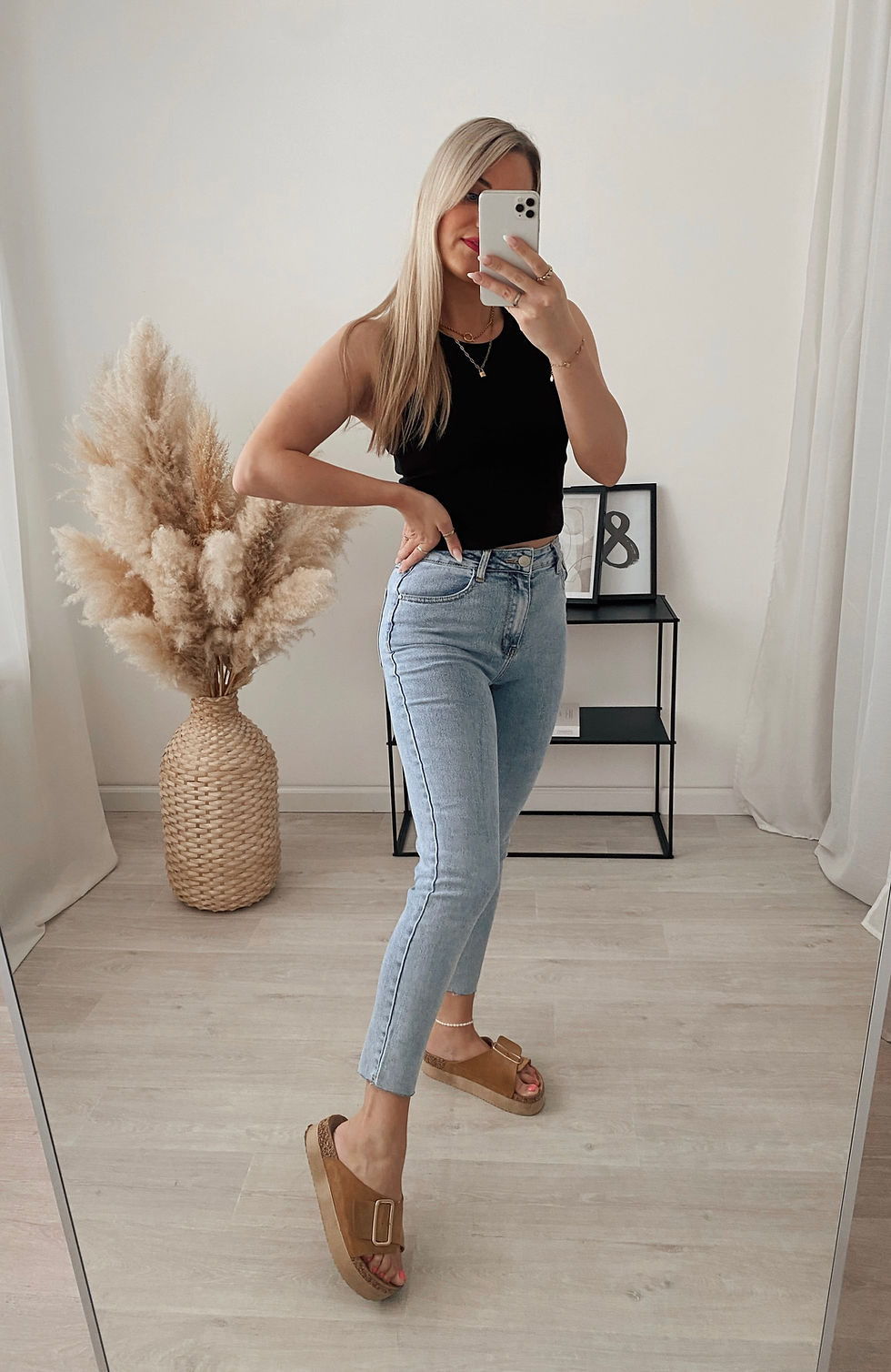 Miniaturbild: MOM-JEANS 0839