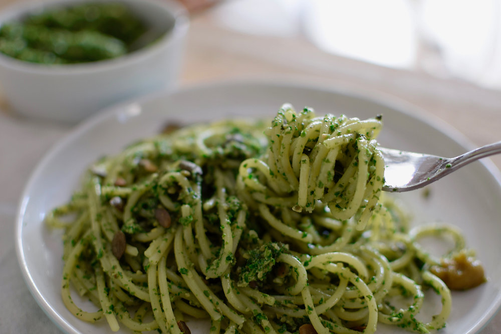 Kale & Pepitas Pesto Pasta (Vegan)