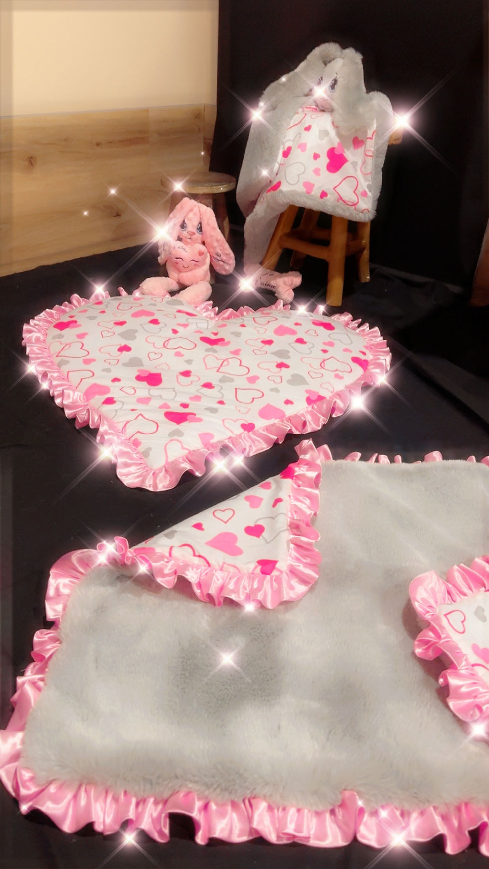 Miniature : Couverture collection coeur rose et satin