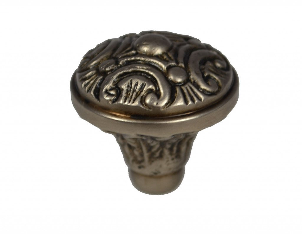 Marina Isles - Provincial Engraved Cupboard Knob D35mm