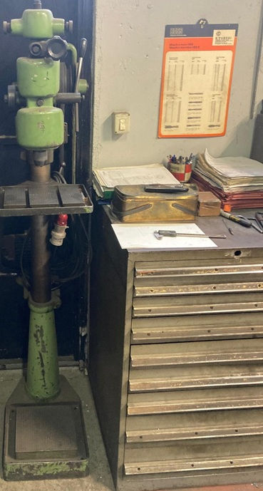 MASCHIATRICE  A COLONNA