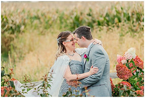 Sable Creek Homestead Minooka Wedding Photographer Joliet (20).jpg