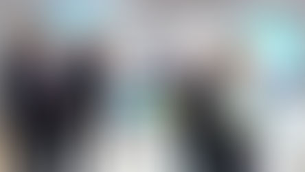 CEO und Bundeskanzler Scholz am Messestand von chargeBIG auf der IAA