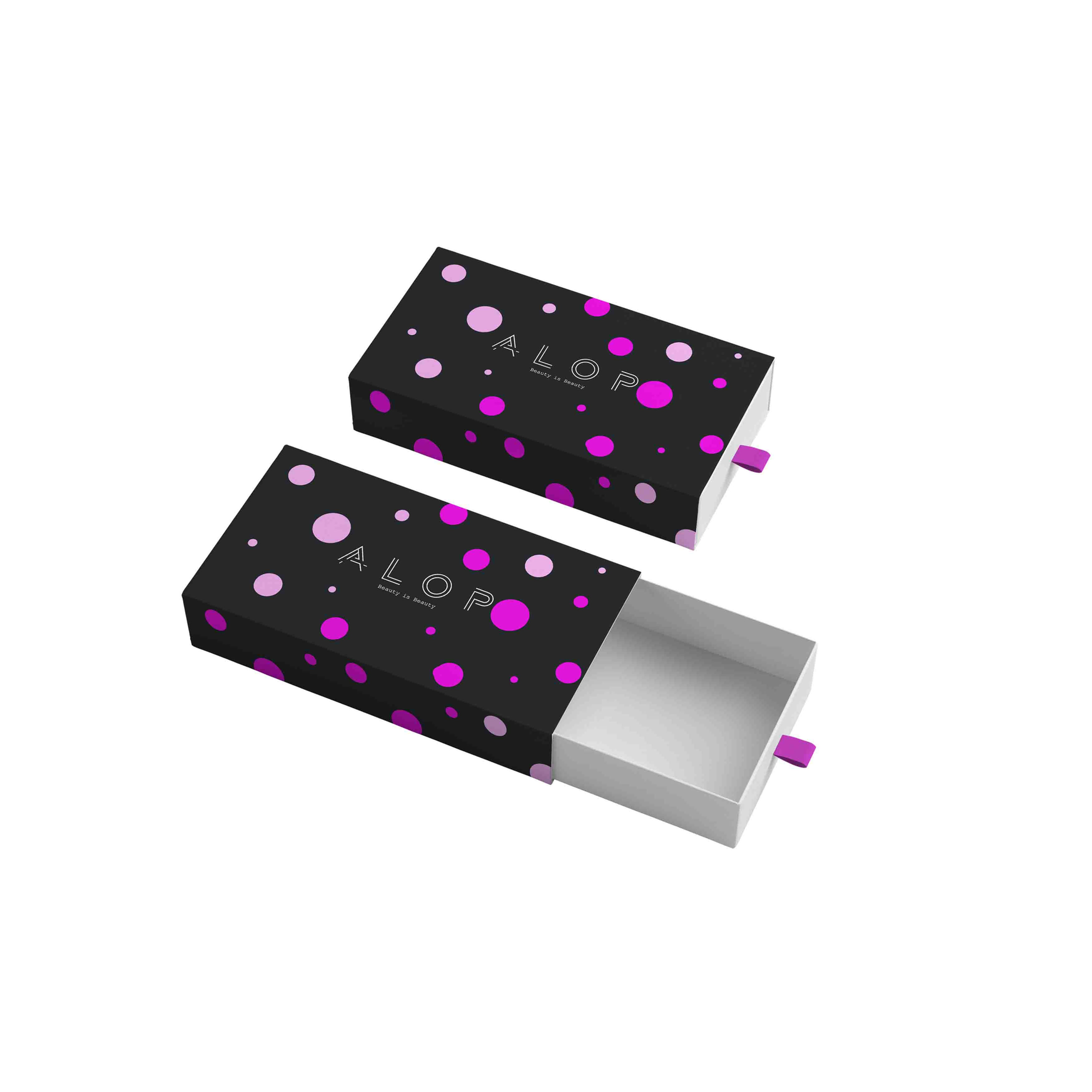 מארז גרביים ממותג