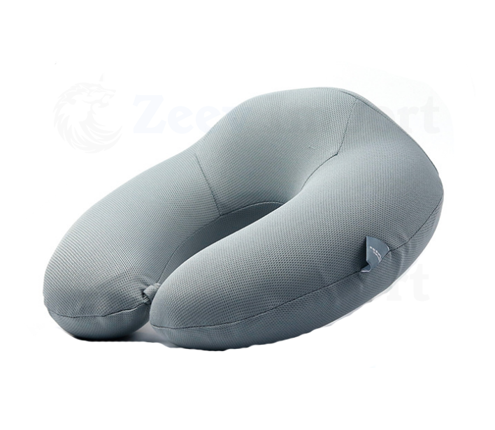 תמונה ממוזערת: כריות טיסה ממותגות