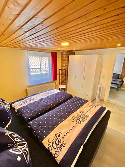 Schlafzimmer 2.OG