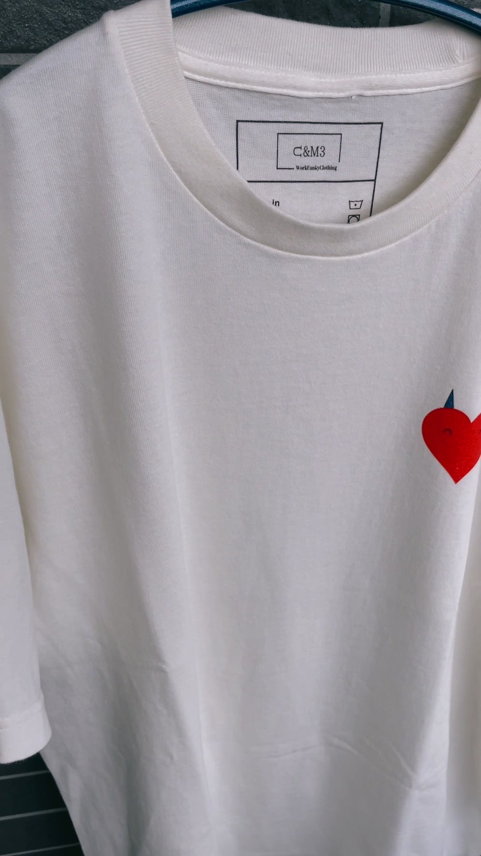 サムネイル： Devil Heart T - Red (Asia Only)
