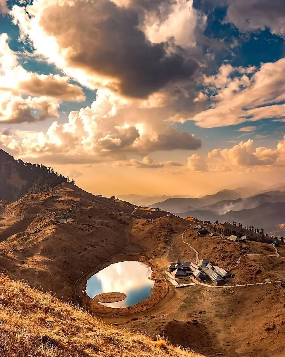 Prashar-Lake-in-Autumn-Season-1200x1500.webp