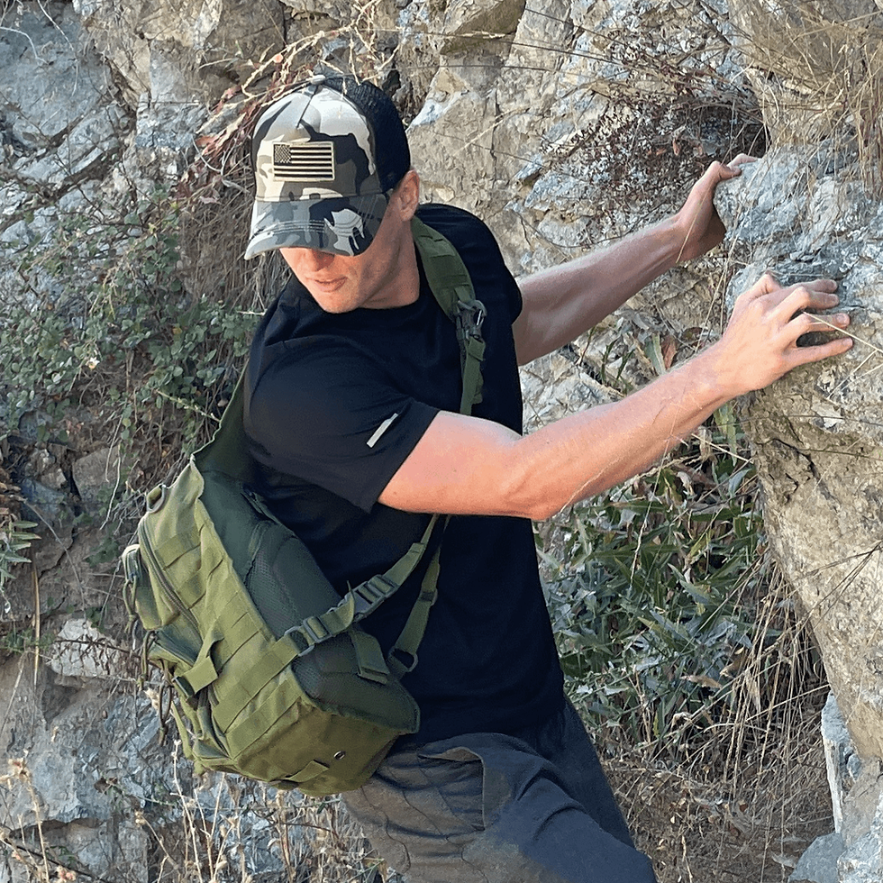 Miniatura: Gorra de camionero con bandera estadounidense y correa ajustable