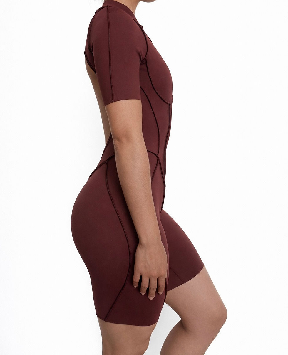 Miniatura: OUTLINE CORE BROWN
